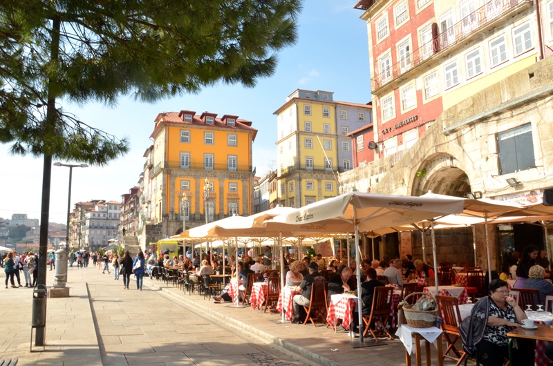 Porto, azulejos, Portugalia, francesinha, Ribeira, rabelo boat, weekend, zwiedzanie, kocham Porto, Douro, wąskie uliczki, Matosinhos